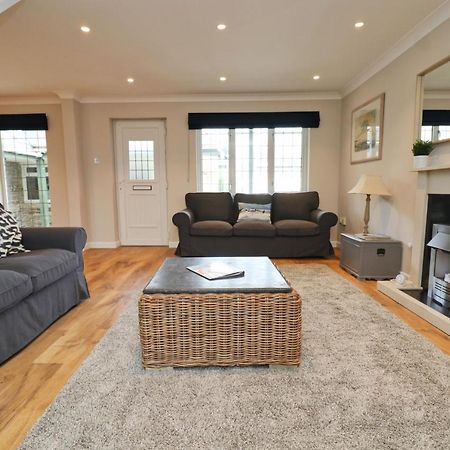 By The Beach Cottage, Dogs Welcome St Merryn Exterior foto